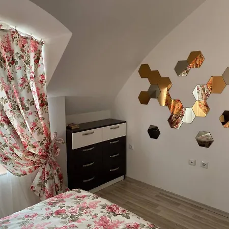 сирена Appartamento *