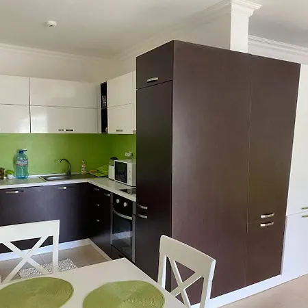 сирена Appartamento