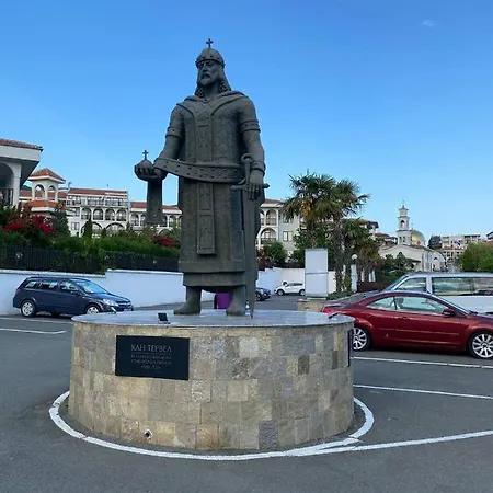 сирена Διαμέρισμα