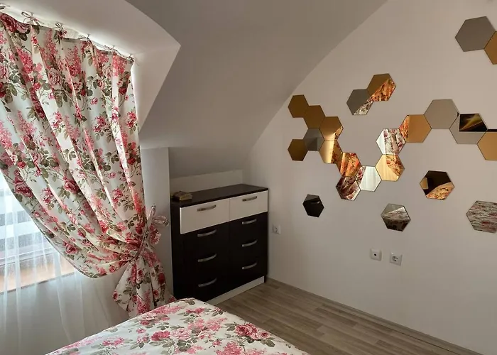 сирена Apartament *